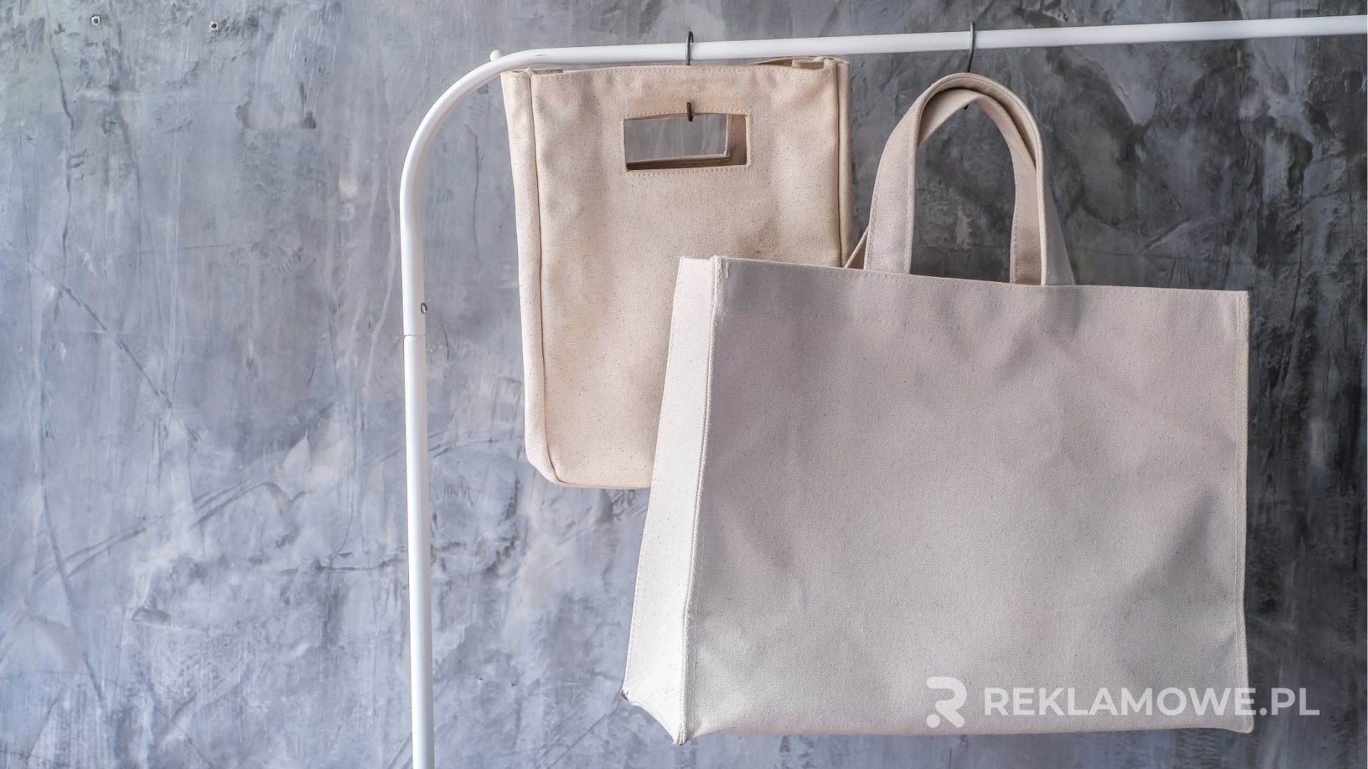 Innowacyjne materiały i technologie w produkcji toreb reklamowych