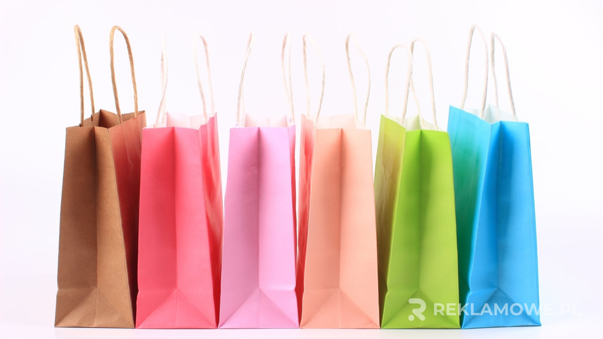 Torba reklamowa z nadrukiem jako praktyczny nośnik reklamy dla firmy